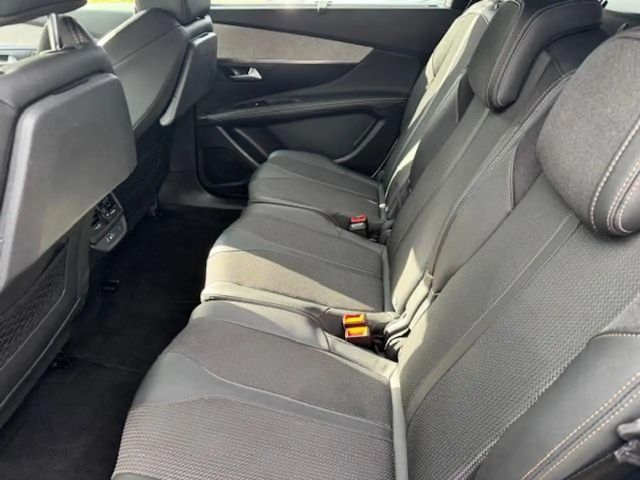 Peugeot 5008 Allure Pack EAT8 HDi
