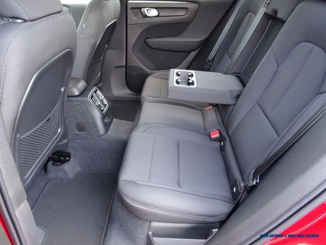 Volvo XC40 R-Design Recharge T5