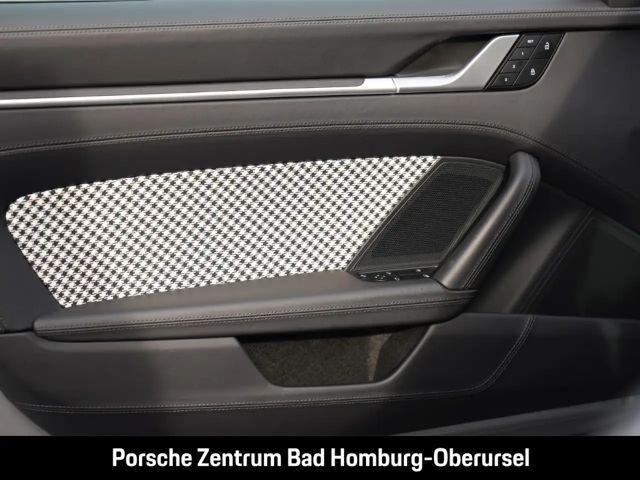 Porsche 992 4S Coupé Targa