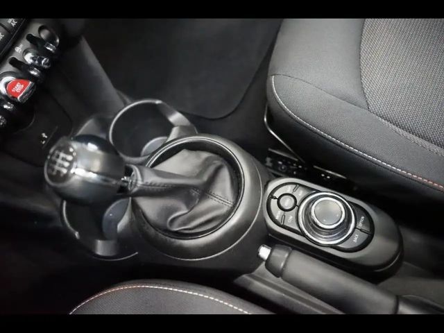 MINI One Cabrio facelift - carplay - navi - jc