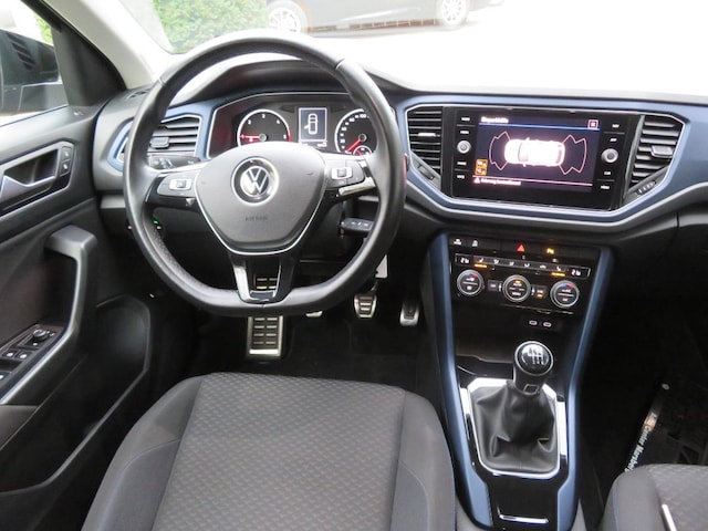 Volkswagen T-Roc T-ROC 2.0    CL   DT085 TDIM6F