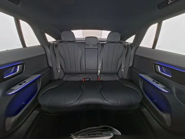 Mercedes-Benz EQE 300 Advanced Sedan