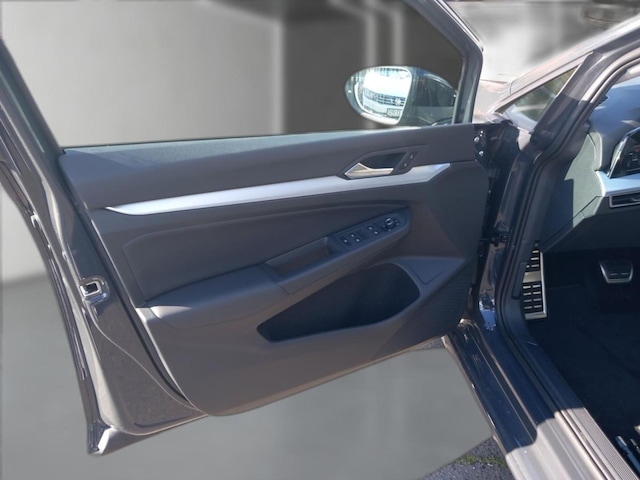 Volkswagen Golf 1.5 eTSI DSG Golf VIII