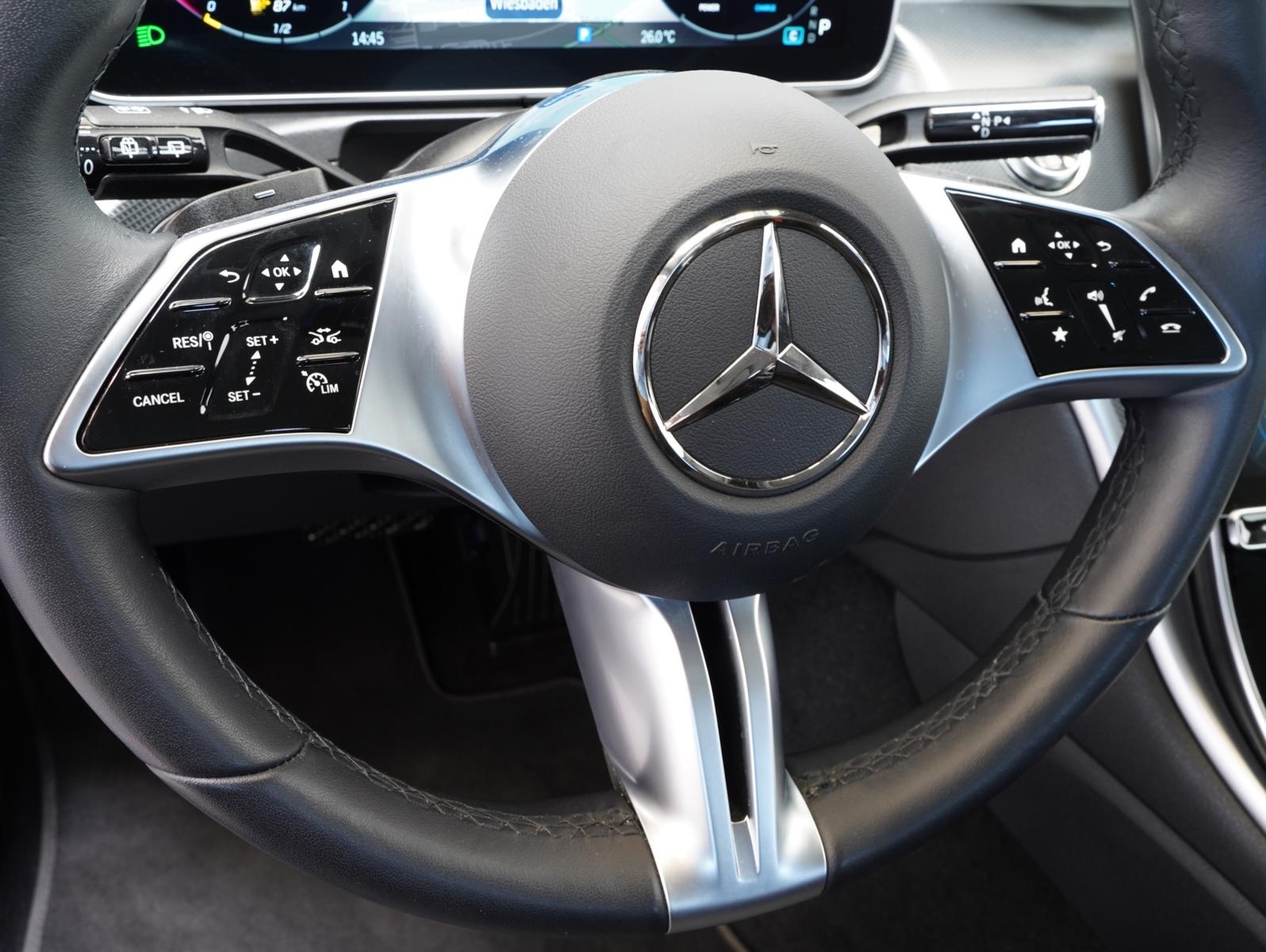 Mercedes-Benz C 200 AVANTGARDE C 200 d Estate