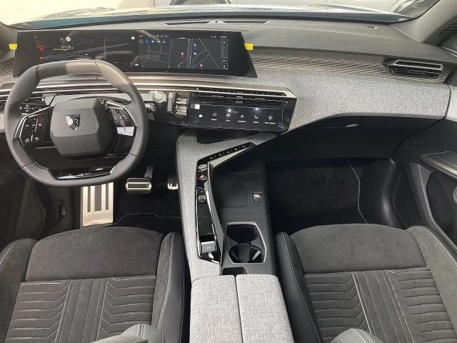 Peugeot E-3008 73Kwh