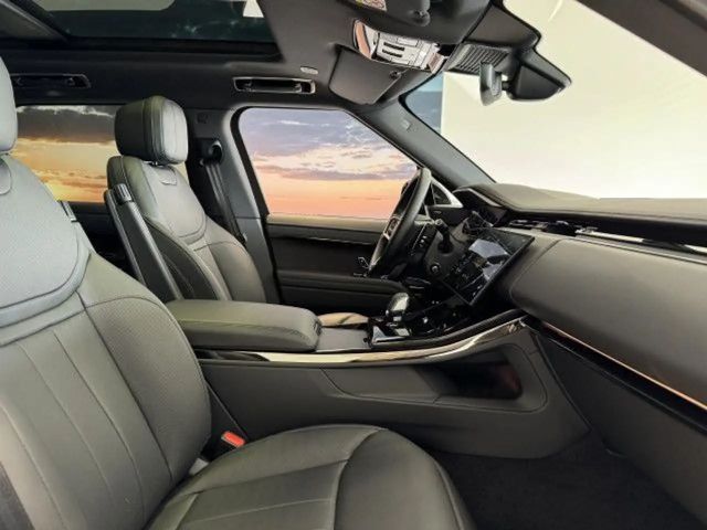 Land Rover Range Rover Sport Black Pack D300 SE