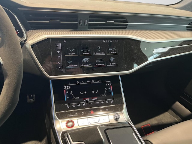 Audi A6 e-tron Avant Performance Quattro