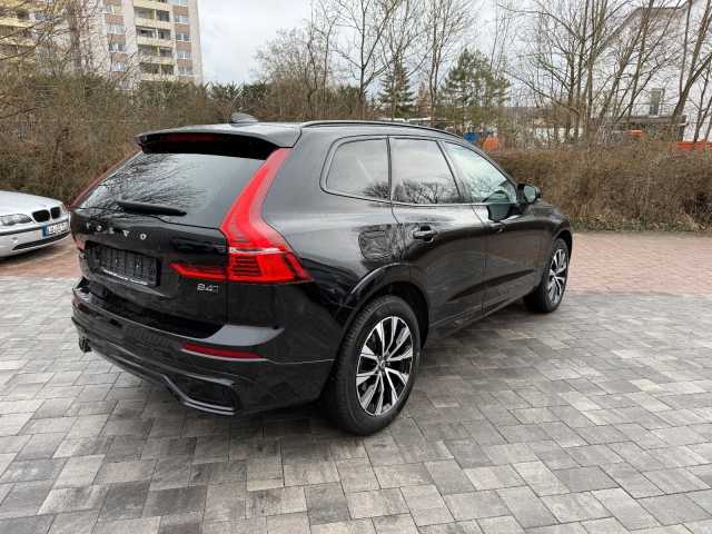 Volvo XC60 Dark Plus