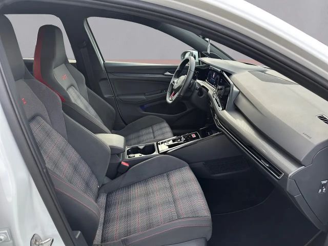 Volkswagen Golf DSG GTI