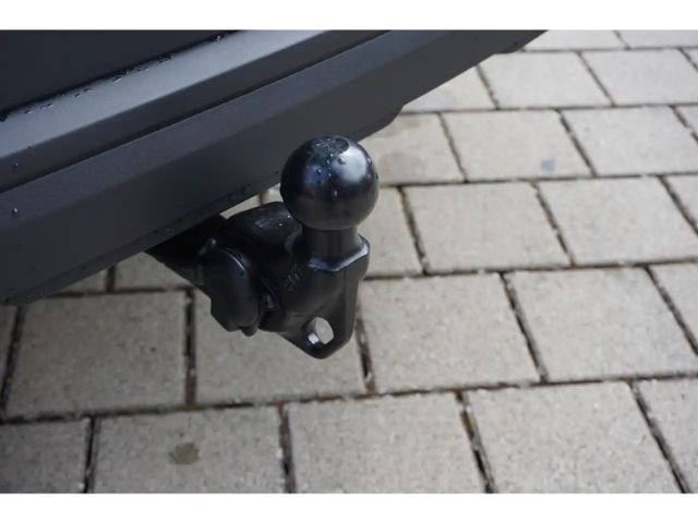 Skoda Karoq 1.5 TSI Tour