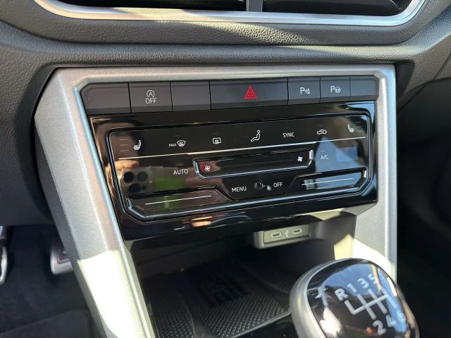 Volkswagen T-Roc GOAL TSi Black/CarPlay/ACC/Virt/LED/Navi