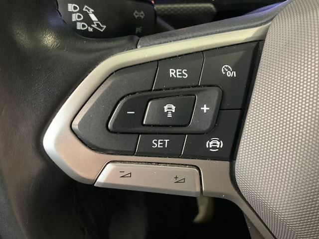 Volkswagen T-Cross TSI Kamera ACC SHZ