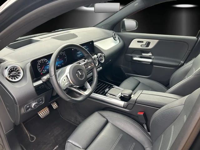 Mercedes-Benz EQA 350 4MATIC AMG Line