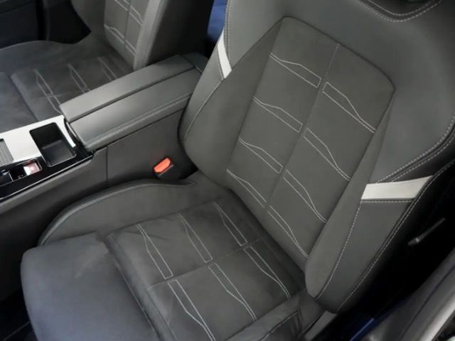 Opel Astra Sports Tourer Ultimate