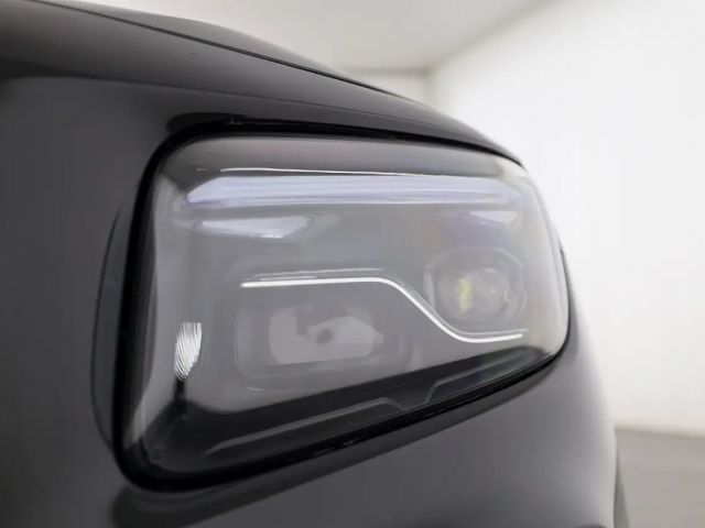 Mercedes-Benz GLB 180 GLB 180 d