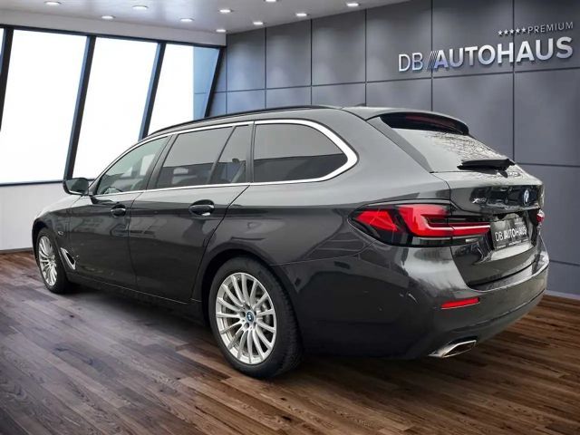 BMW 530 530e Touring xDrive