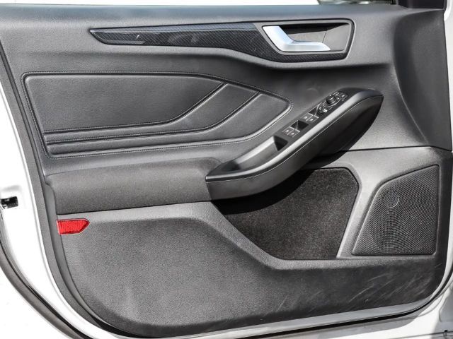 Ford Focus EcoBoost ST Line Wagon