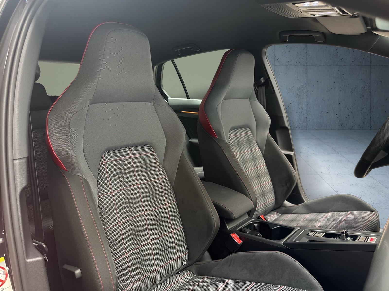 Volkswagen Golf 2.0 TSI DSG GTI