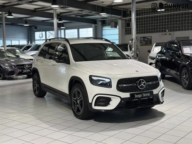 Mercedes-Benz GLB 200 AMG Line