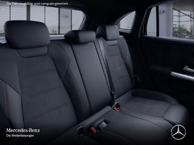 Mercedes-Benz GLA 200 AMG Line