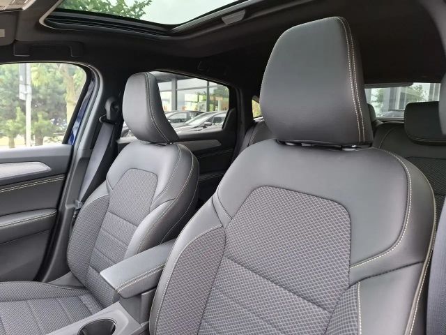 Renault Arkana EDC Hybrid Techno