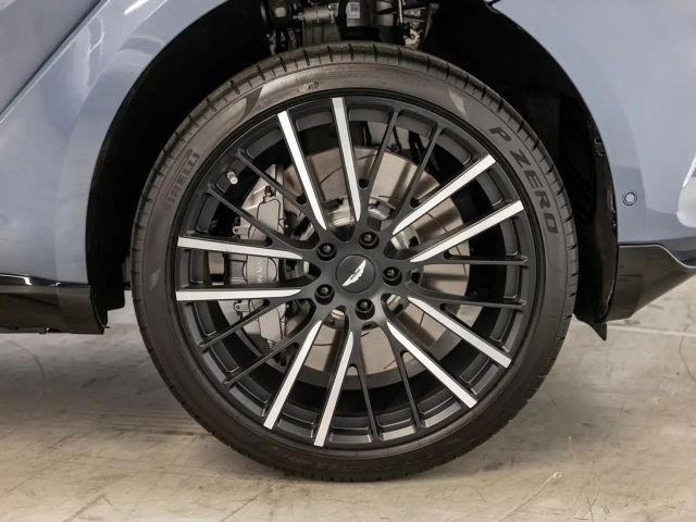 Aston Martin DBX Concours Blue Dark Knight