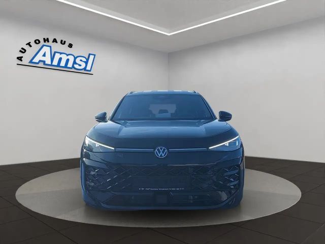 Volkswagen T-Roc 1.5 eTSI DSG R-Line