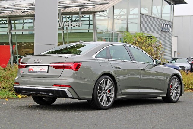 Audi S6 Quattro Sedan