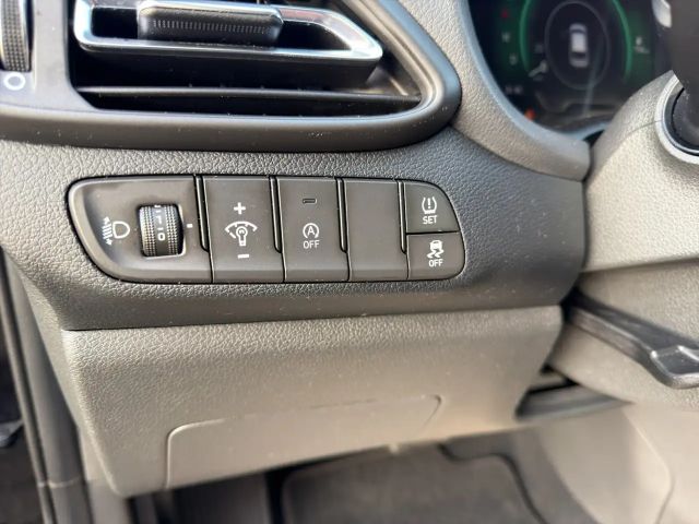 Hyundai i30 Intro Edition Intro Edition T-GDi