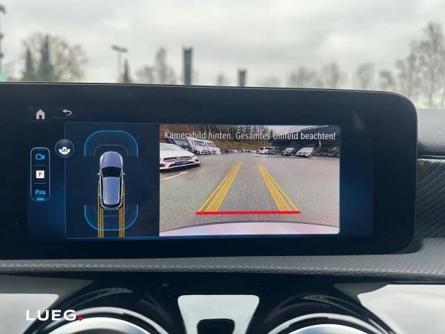 Mercedes-Benz A 200 Hatchback Progressive