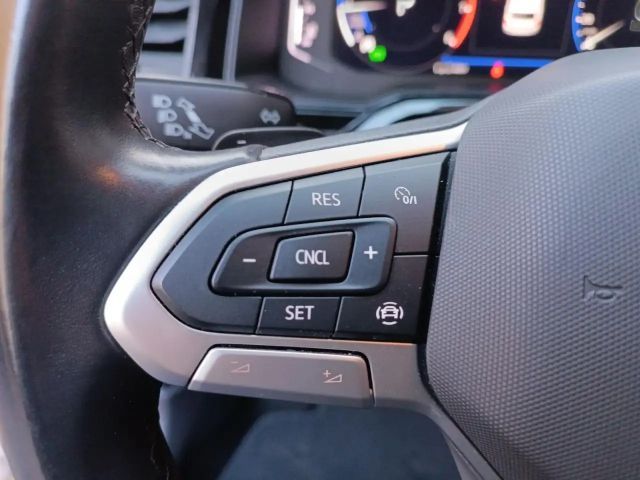 Volkswagen Polo 1.0 TSI DSG Life Pro