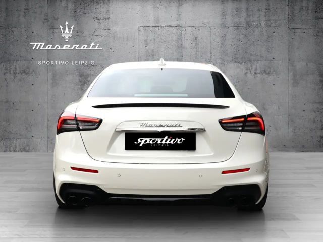 Maserati Ghibli Trofeo