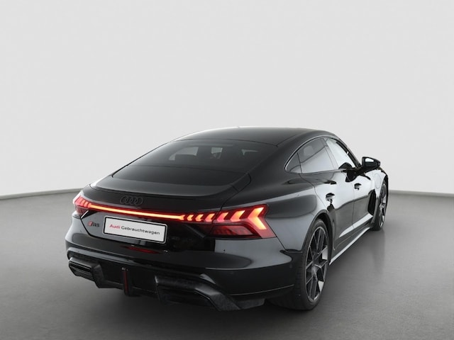 Audi RS e-tron GT Performance Quattro