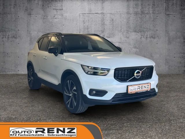 Volvo XC40 R-Design Recharge T5