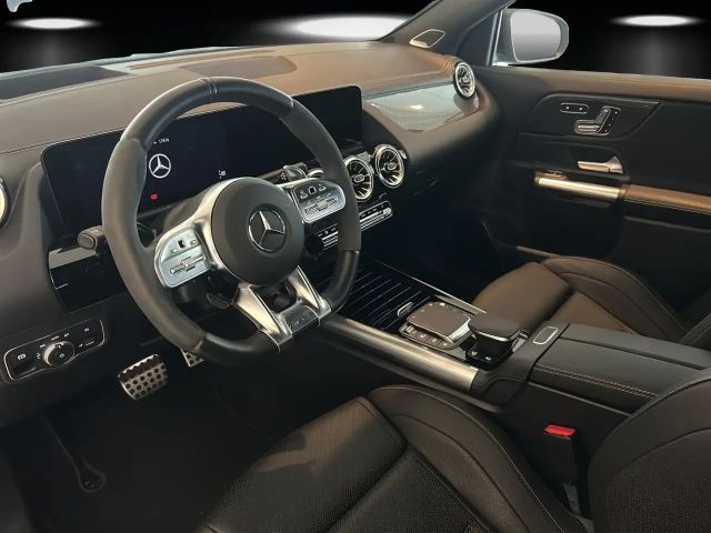 Mercedes-Benz GLA 45 AMG AMG Line