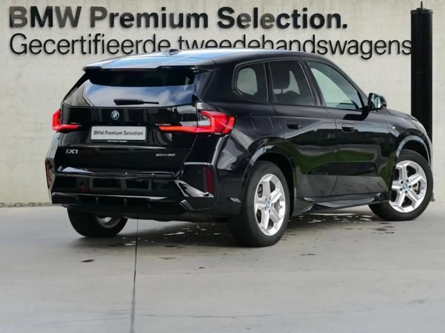 BMW iX1 Drive pro M-Sport xDrive30