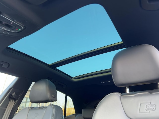 Audi Q8 55 TFSI Hybride Quattro