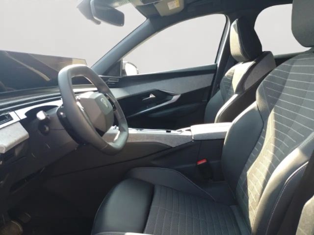 Peugeot 3008 Navi digitales Cockpit LED  Apple CarPlay