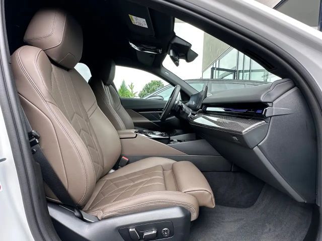 BMW 520 520d M-Sport Touring