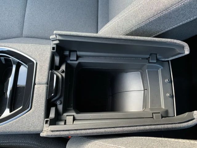 Renault Austral EVOLUTION 1.3 TCE 160 LED+NAVI+TOTWINKEL