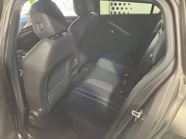 Opel Astra 1.2 Turbo Sports Tourer