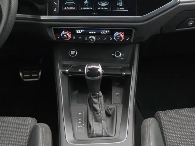 Audi Q3 40 TFSI Quattro S-Line