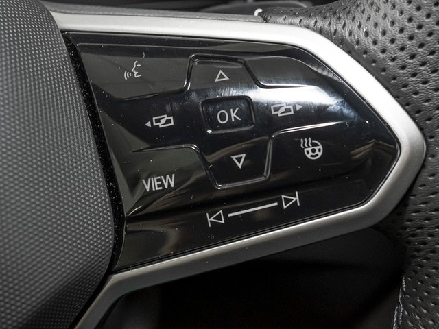 Volkswagen T-Roc 1.5 TSI DSG R-Line