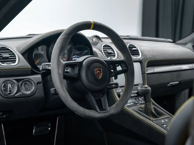 Porsche Cayman 718 Coupé RS