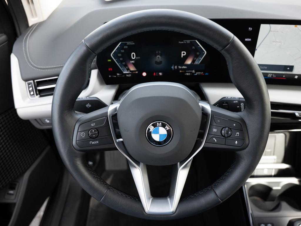 BMW 220 220i Active Tourer