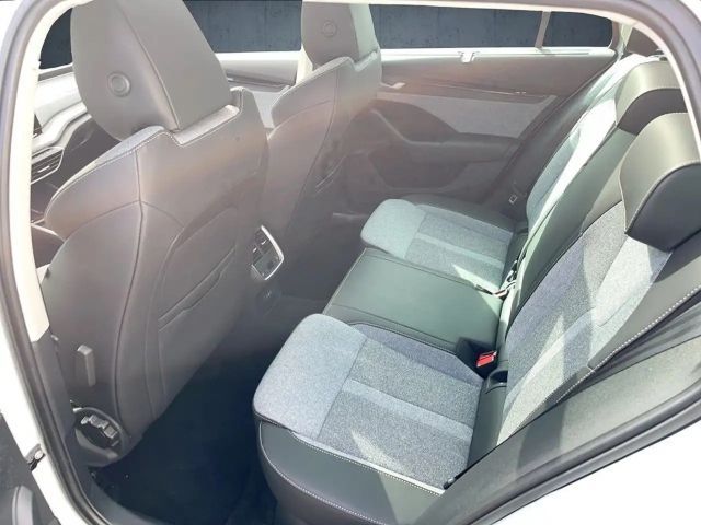 Skoda Octavia Combi Selection