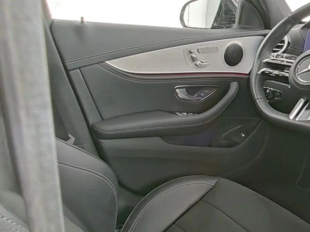 Mercedes-Benz E 220 AMG Line E 220 d Estate