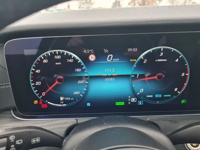 Mercedes-Benz E 300 4MATIC AMG Line E 300 d