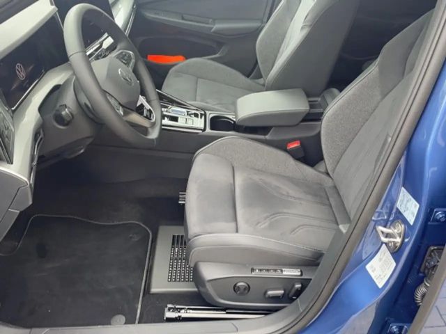 Volkswagen Golf 1.5 eTSI DSG Golf VIII