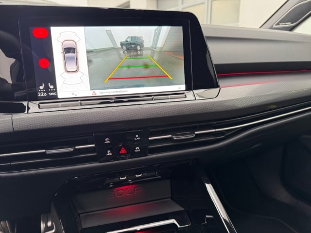 Volkswagen Golf 2.0 TSI DSG IQ.Drive